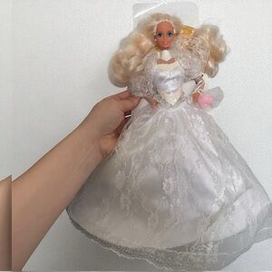 NEW 1989 Wedding Party Barbie – Vintage Bride Doll in White Lace Gown, Blonde